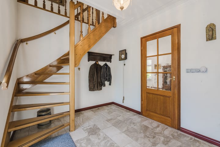 Foto 14 van van Veenweg 82