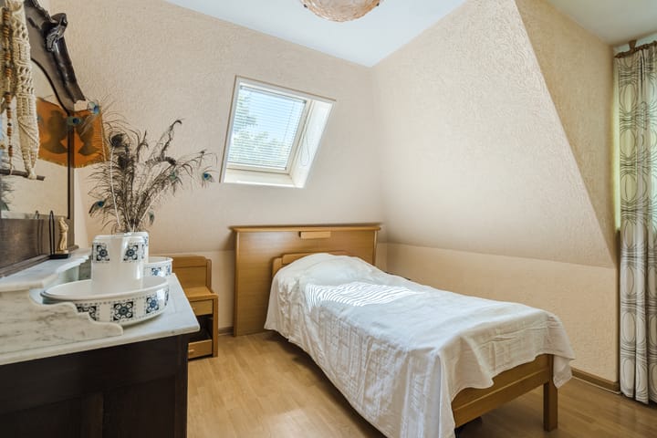 Foto 19 van van Veenweg 82