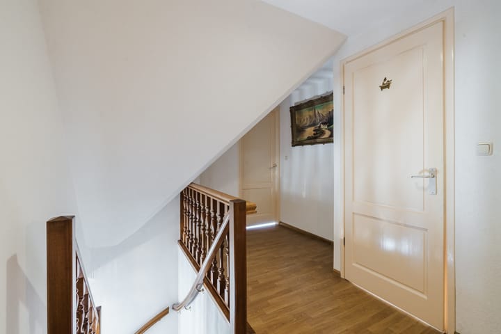 Foto 23 van van Veenweg 82