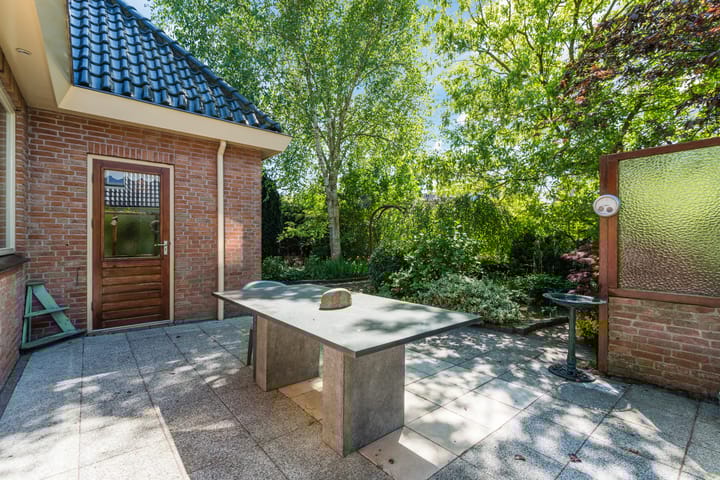 Foto 27 van van Veenweg 82