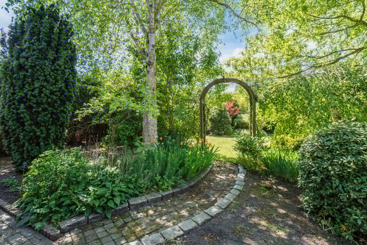 Foto 30 van van Veenweg 82