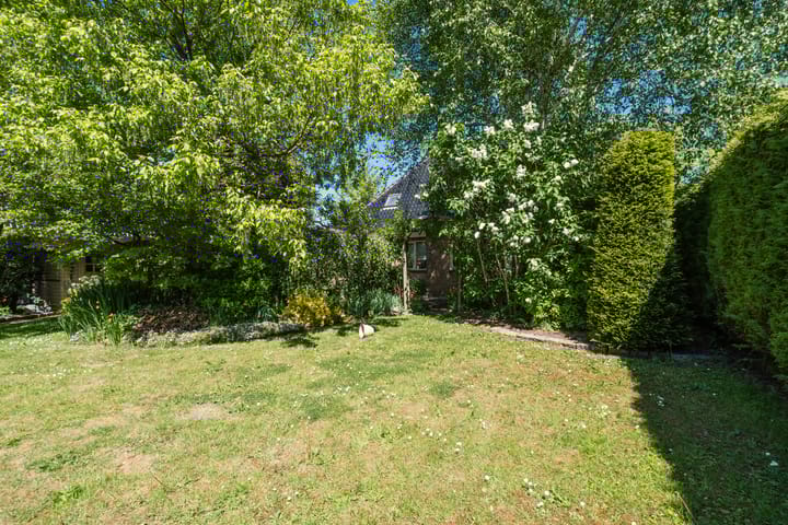 Foto 32 van van Veenweg 82