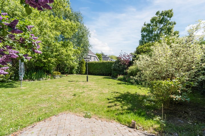 Foto 35 van van Veenweg 82