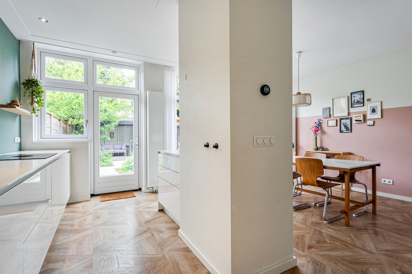 Foto 19 van Brederostraat 53