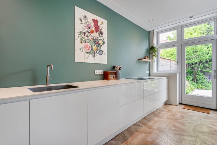 Foto 20 van Brederostraat 53