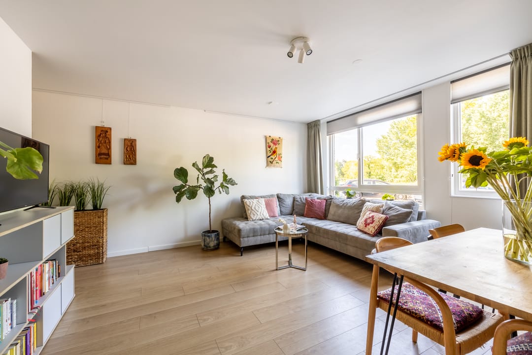 Photo 2 of Haarlemmerweg 493-A