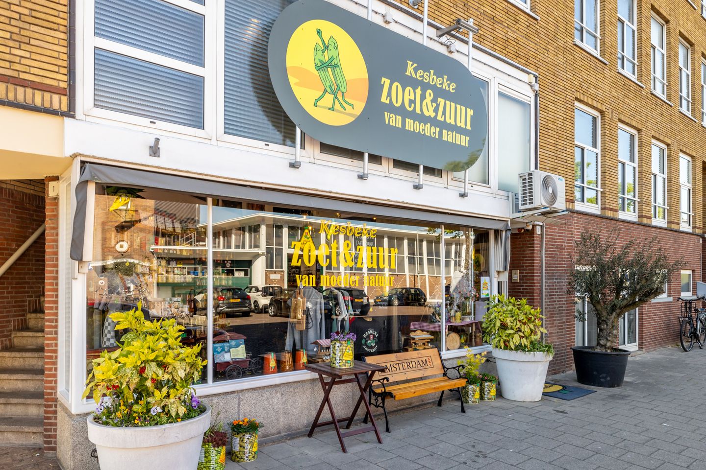 Photo 40 of Haarlemmerweg 493-A