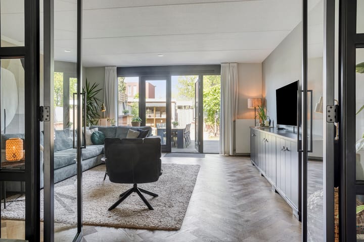 Foto 10 van Blekerstraat 112