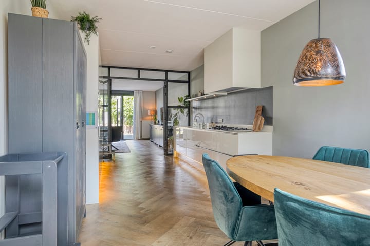 Foto 17 van Blekerstraat 112