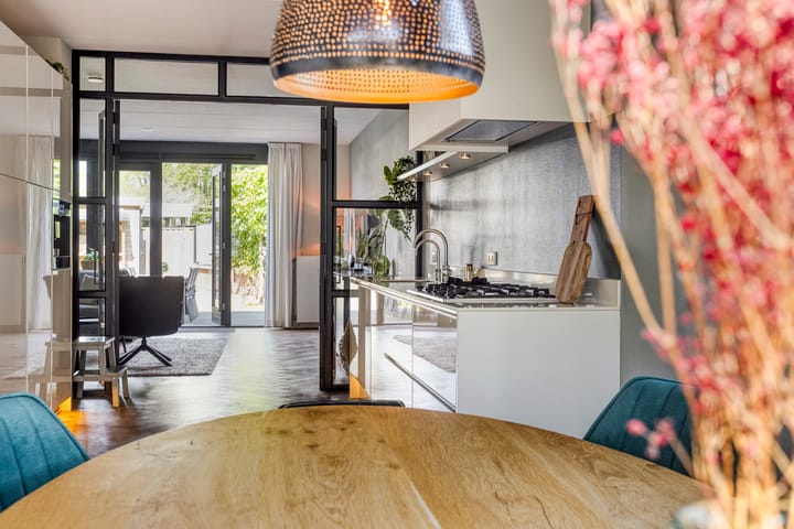 Foto 18 van Blekerstraat 112