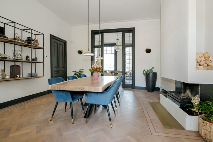 Foto 15 van Baronielaan 90