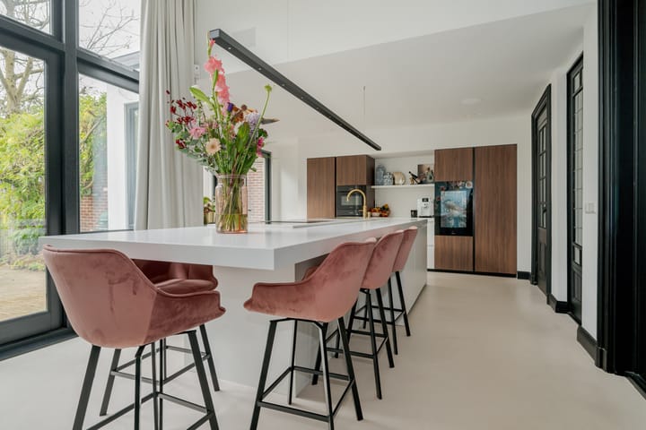 Foto 17 van Baronielaan 90