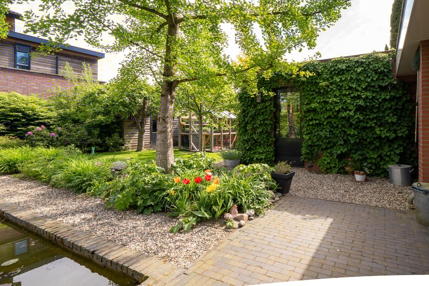 Foto 44 van Bronforelstraat 44