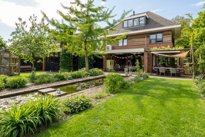 Foto 51 van Bronforelstraat 44