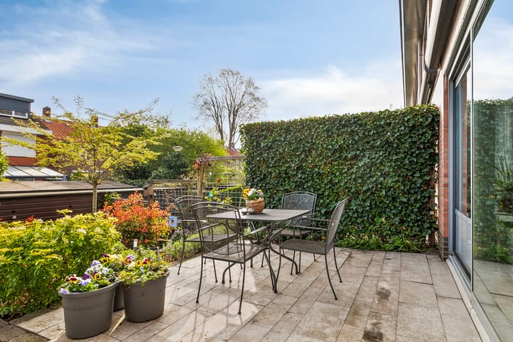 Foto 15 van Dordtsestraatweg 738