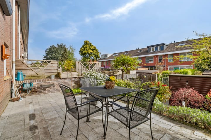 Foto 16 van Dordtsestraatweg 738