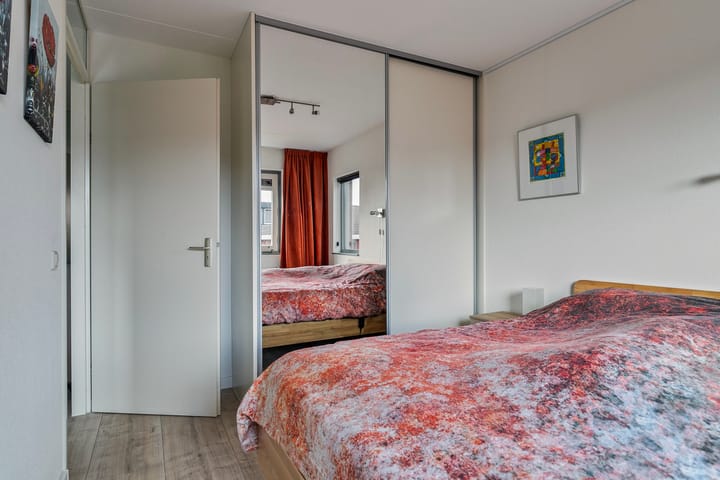 Foto 20 van Dordtsestraatweg 738