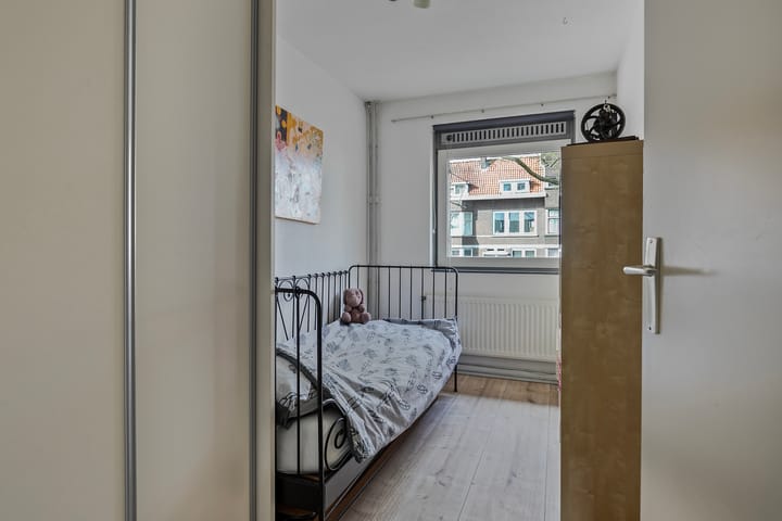 Foto 23 van Dordtsestraatweg 738