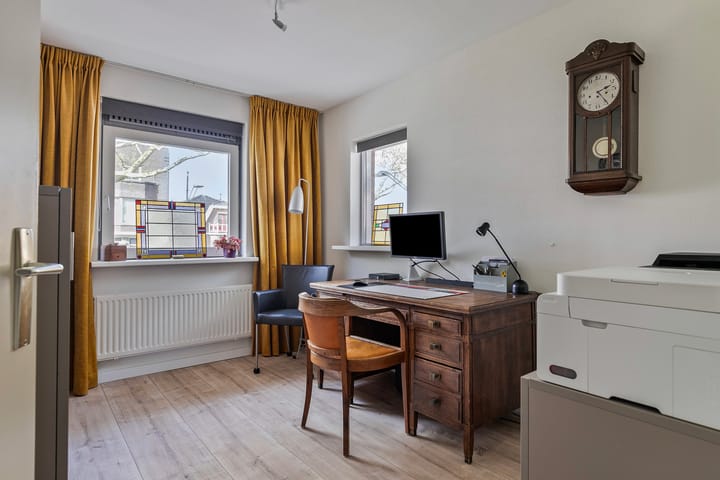 Foto 25 van Dordtsestraatweg 738