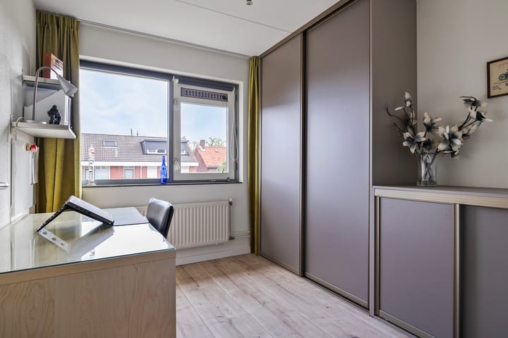 Foto 27 van Dordtsestraatweg 738