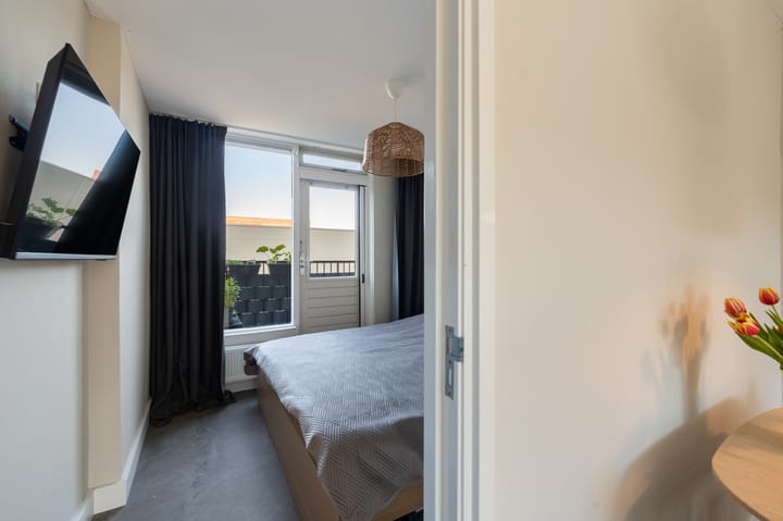 Photo 28 of Schoutstraat 55