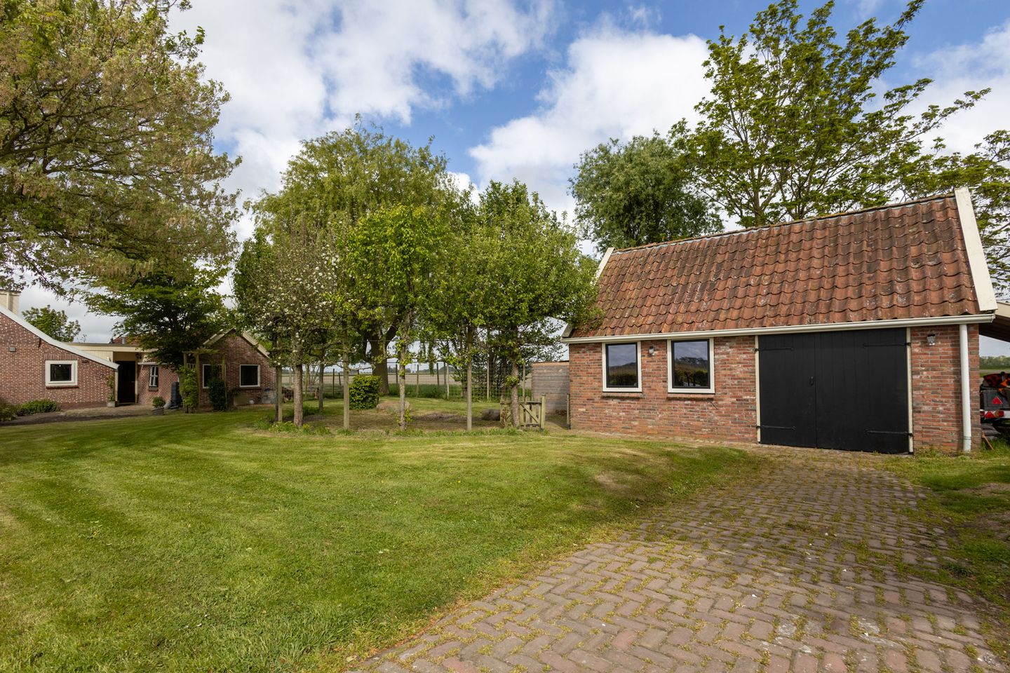 Foto 25 van Stedumerweg 16