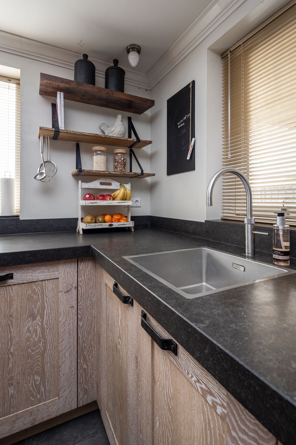 Foto 45 van Pastoor Gielenstraat 20