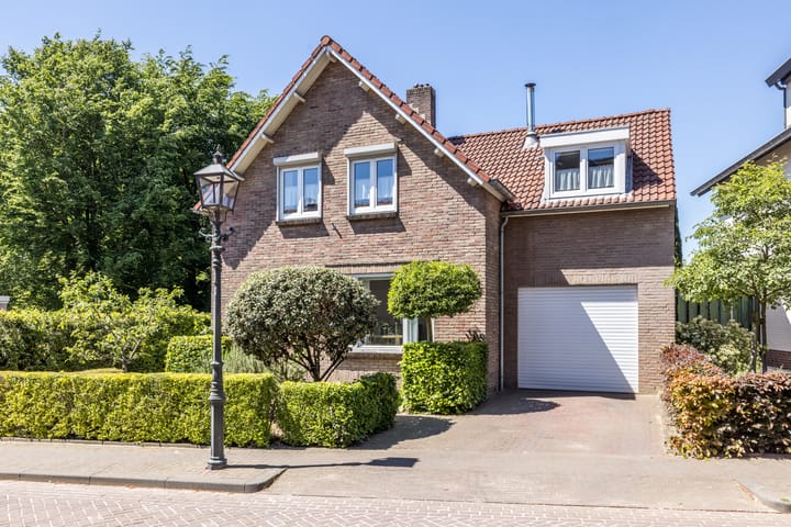 Foto 1 van Raadhuisstraat 6