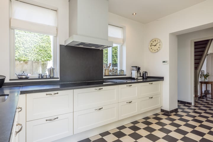 Foto 18 van Raadhuisstraat 6