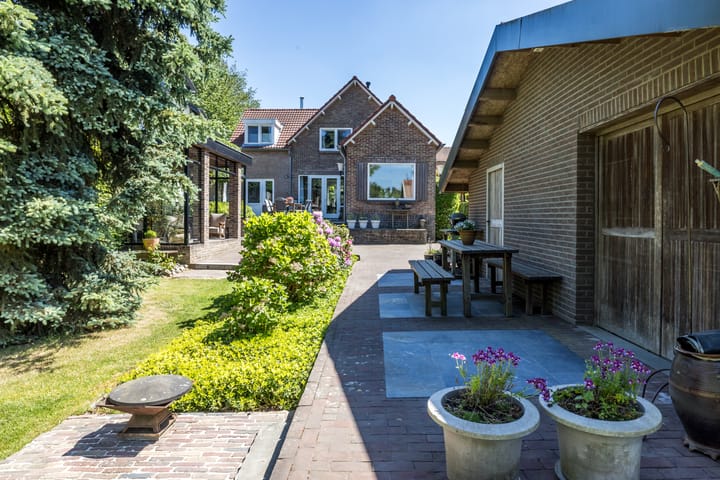 Foto 49 van Raadhuisstraat 6