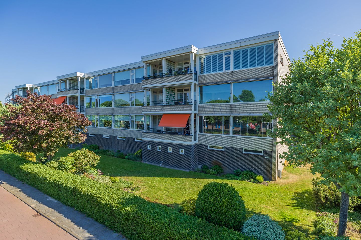 Foto 1 van Beeklaan 130