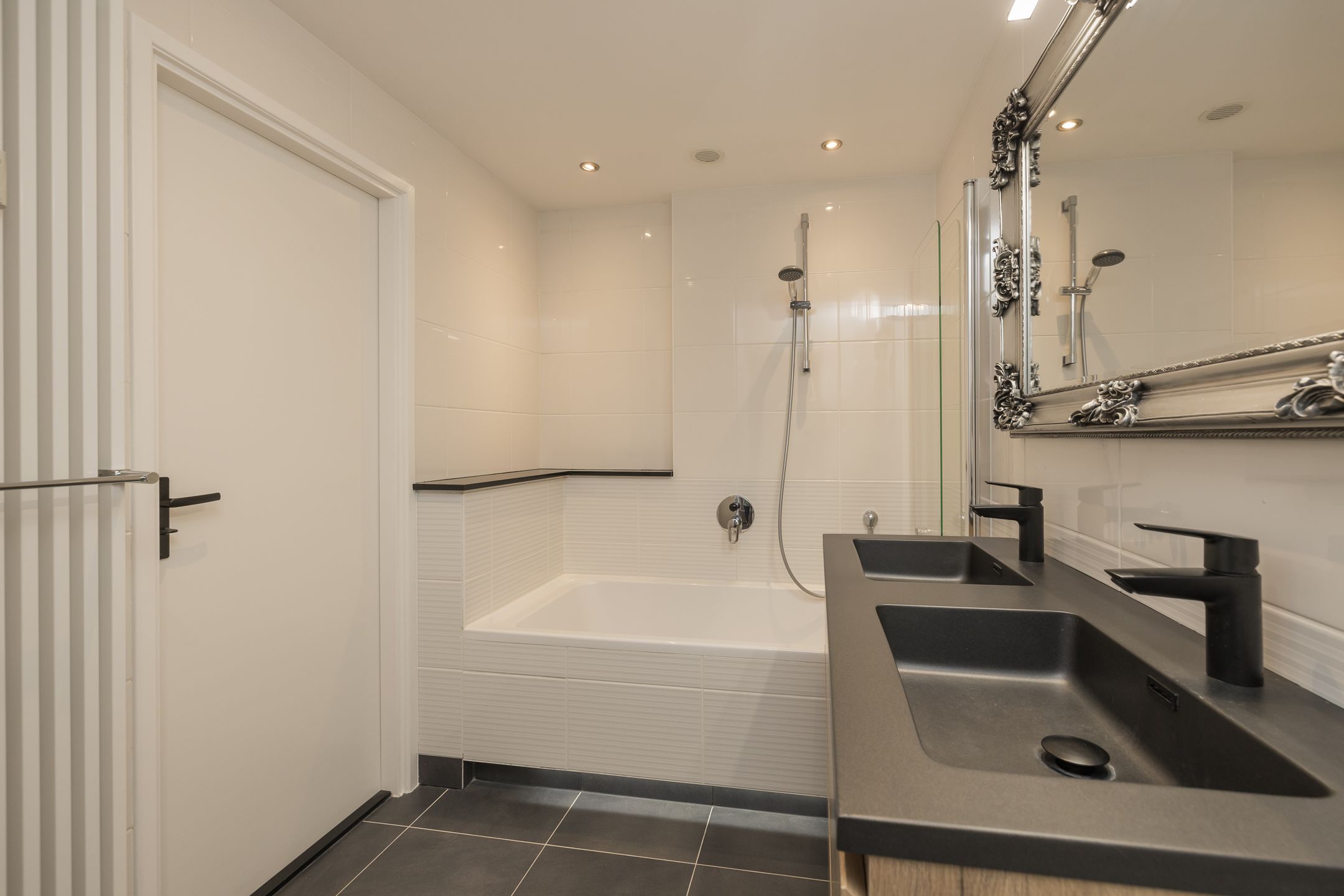 Foto 21 van Beeklaan 130