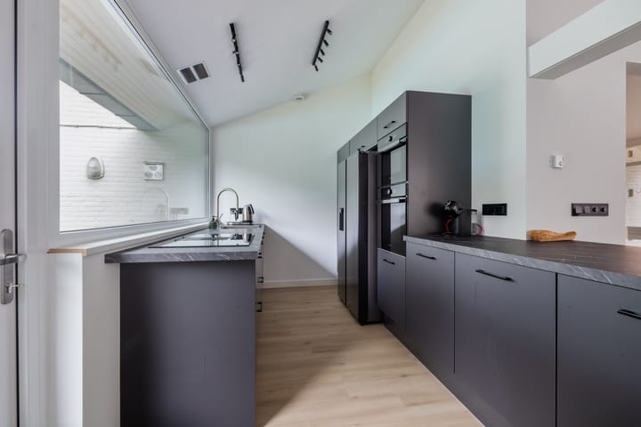 Foto 16 van Irislaan 8