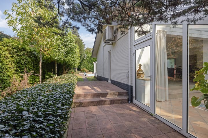 Foto 56 van Irislaan 8