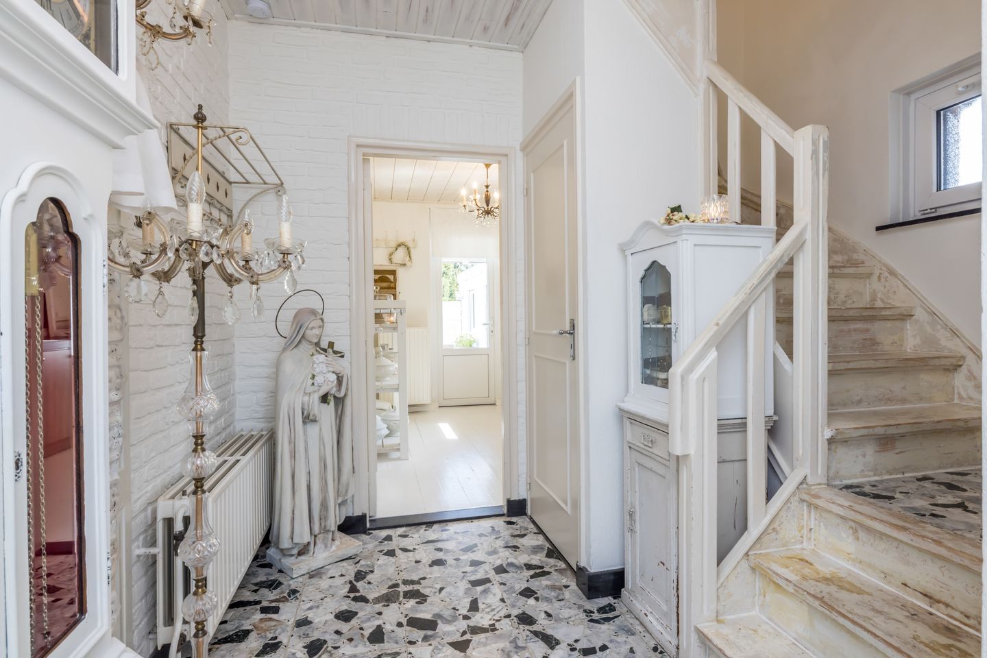 Photo 4 of Dorpstraat 30