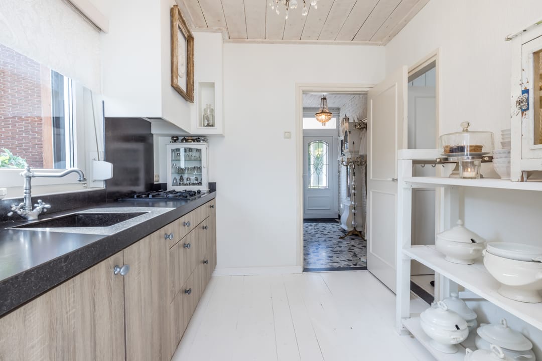 Photo 16 of Dorpstraat 30