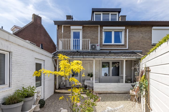 Foto 29 van Dorpstraat 30