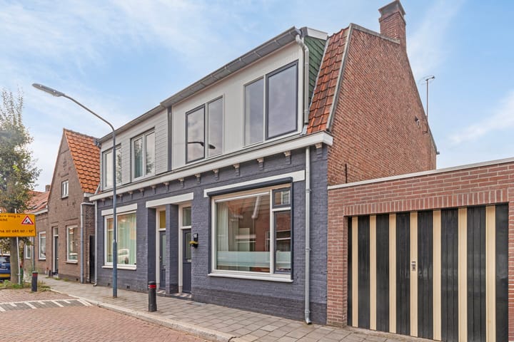 Sint Josephstraat 16