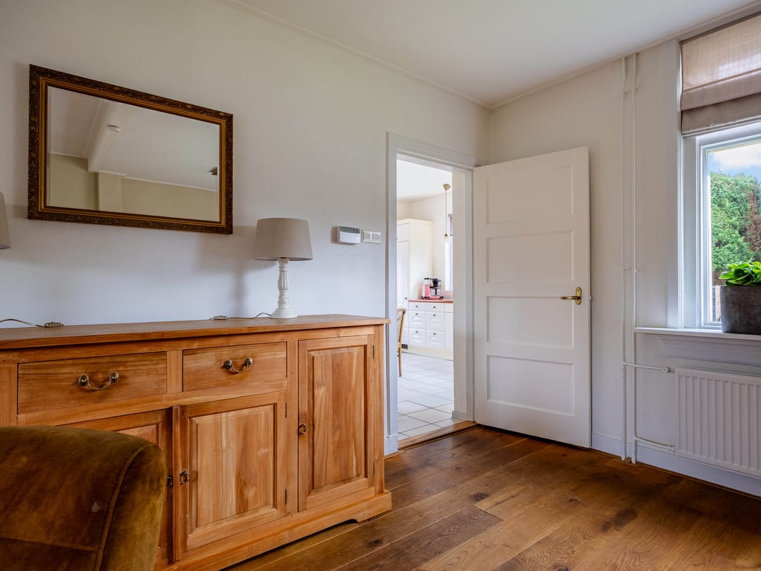 Foto 8 van Julianalaan 9