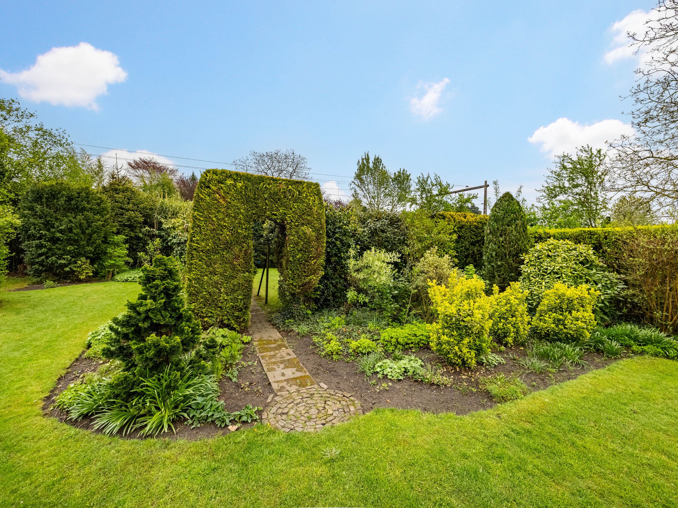 Foto 24 van Julianalaan 9