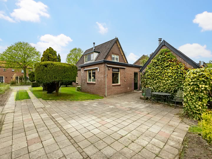 Foto 32 van Julianalaan 9