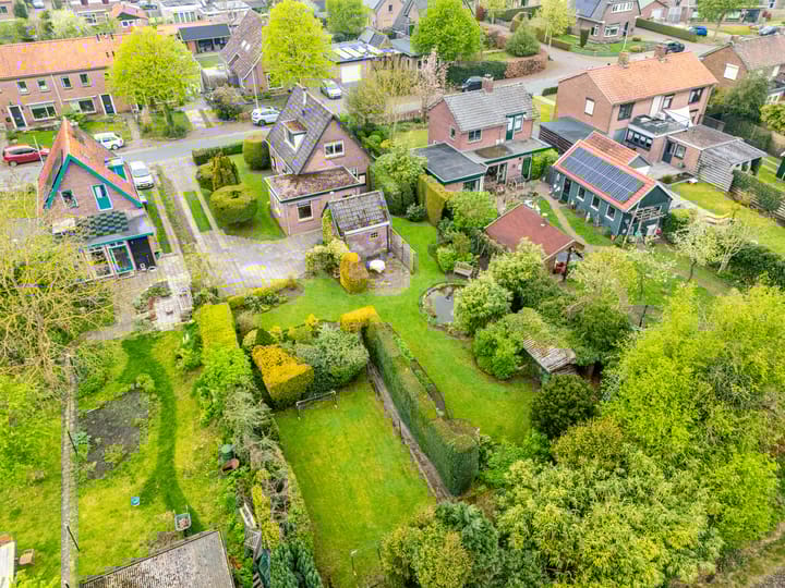 Foto 37 van Julianalaan 9