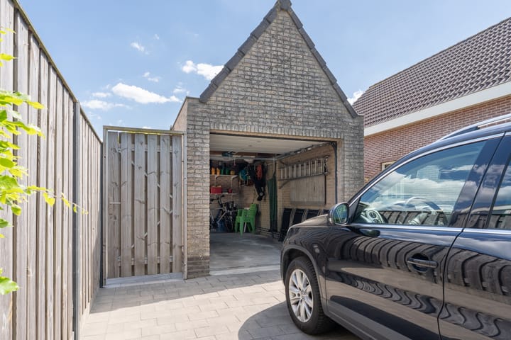 Photo 31 of Slagveldstraat 1