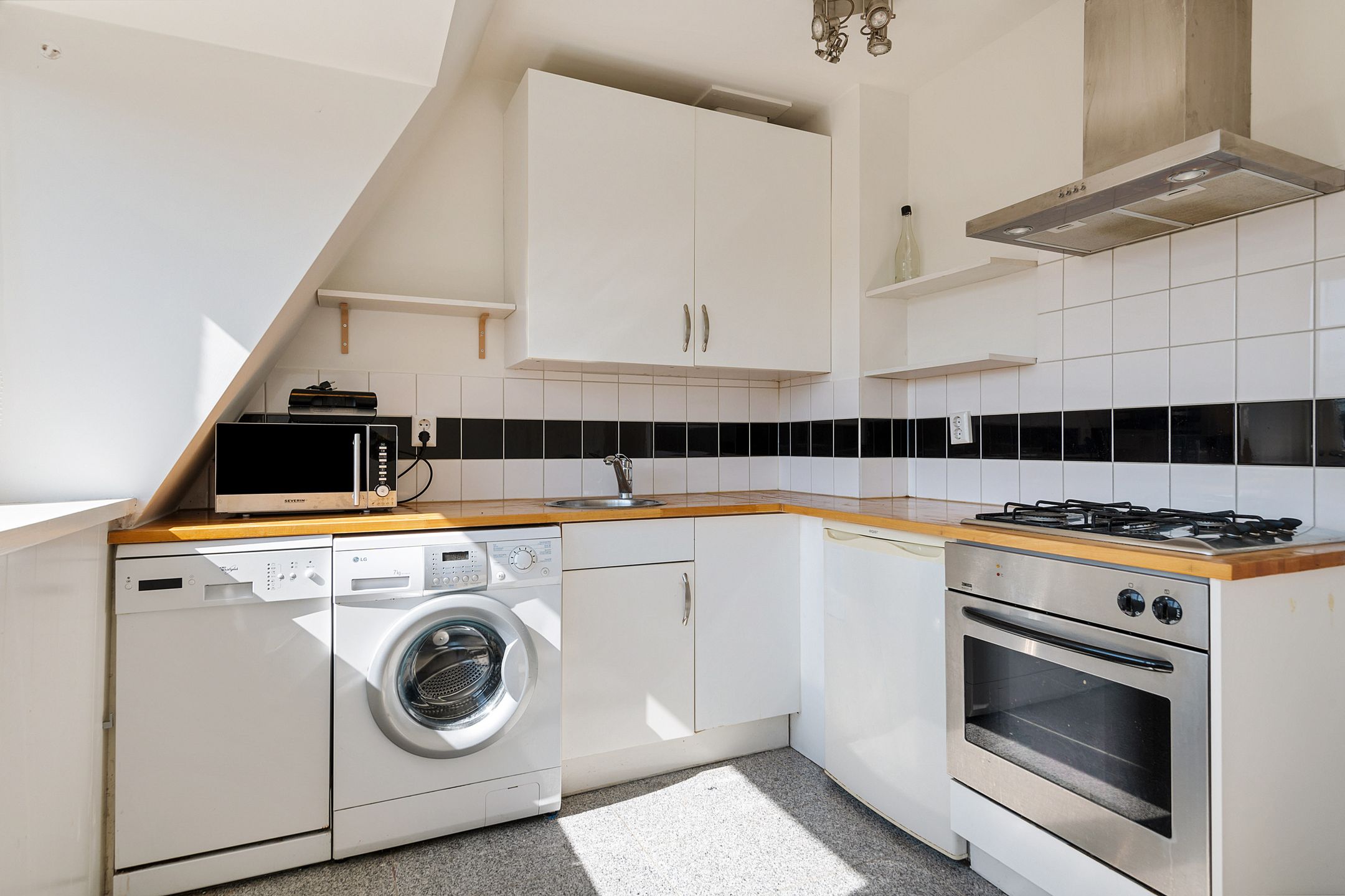 Foto 24 van Zandvoortselaan 99-A