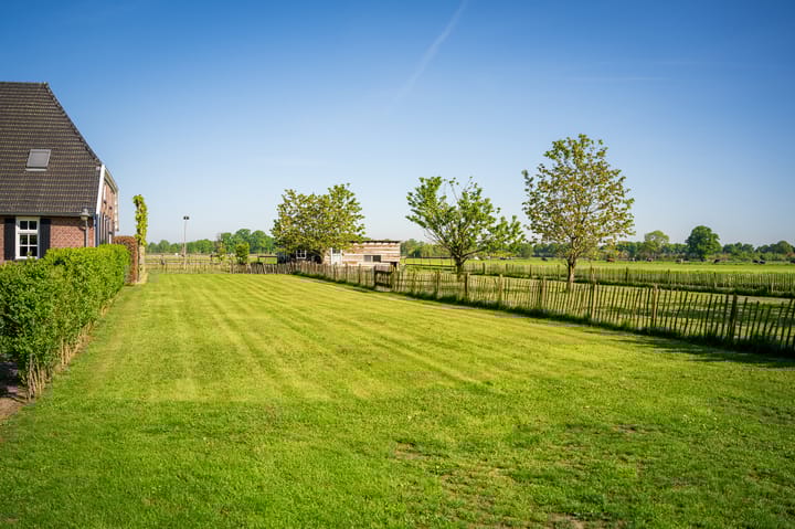 Foto 65 van Masselinklaan 8