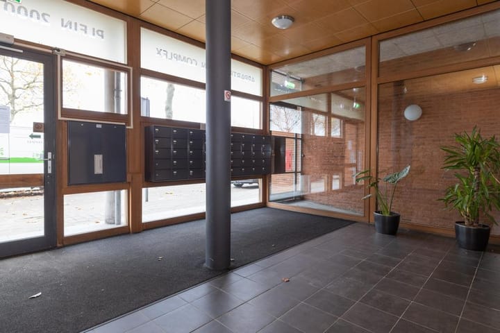 Foto 4 van Plein 2000 103