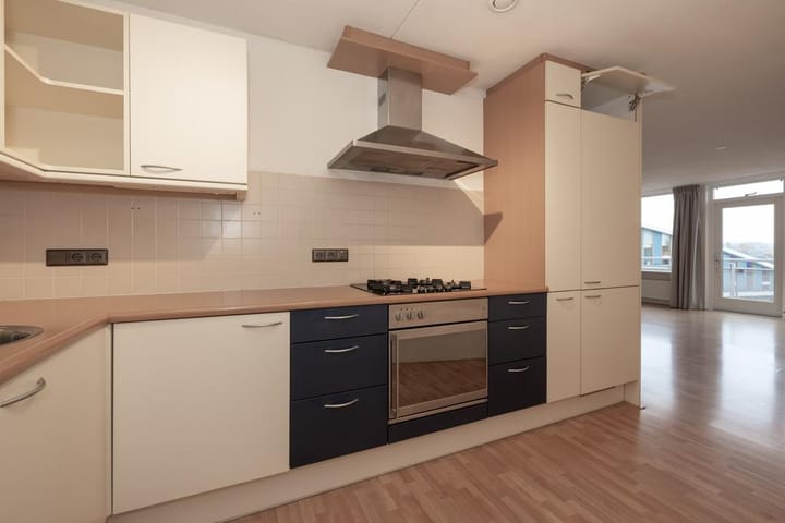 Foto 11 van Plein 2000 103