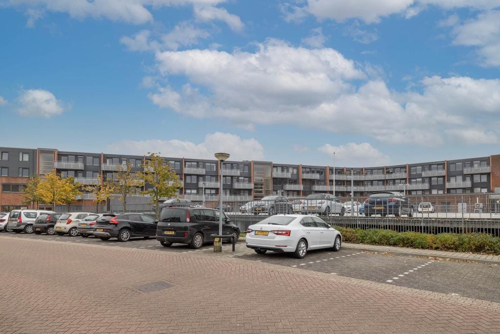 Photo 22 of Plein 2000 103