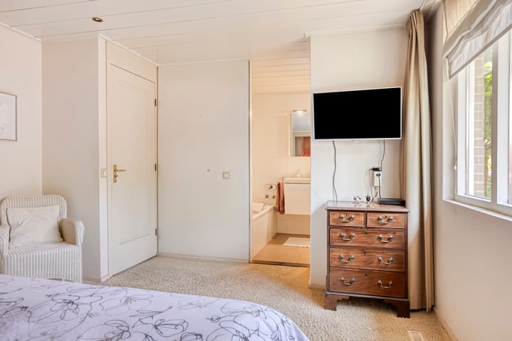 Photo 16 of Vaarwerkhorst 5