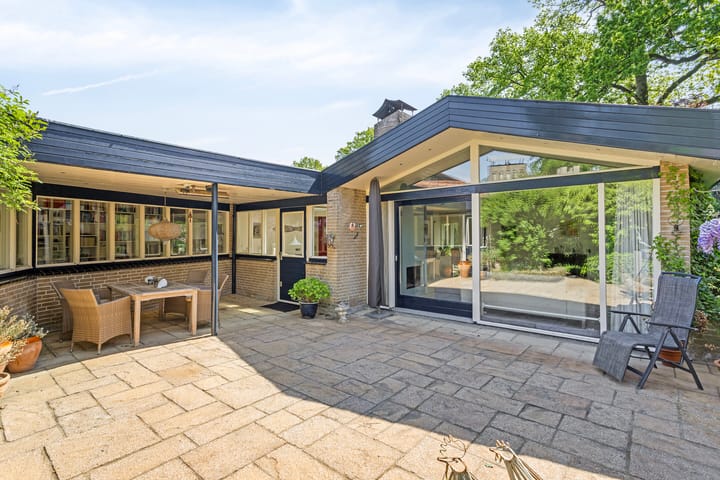 Photo 32 of Vaarwerkhorst 5